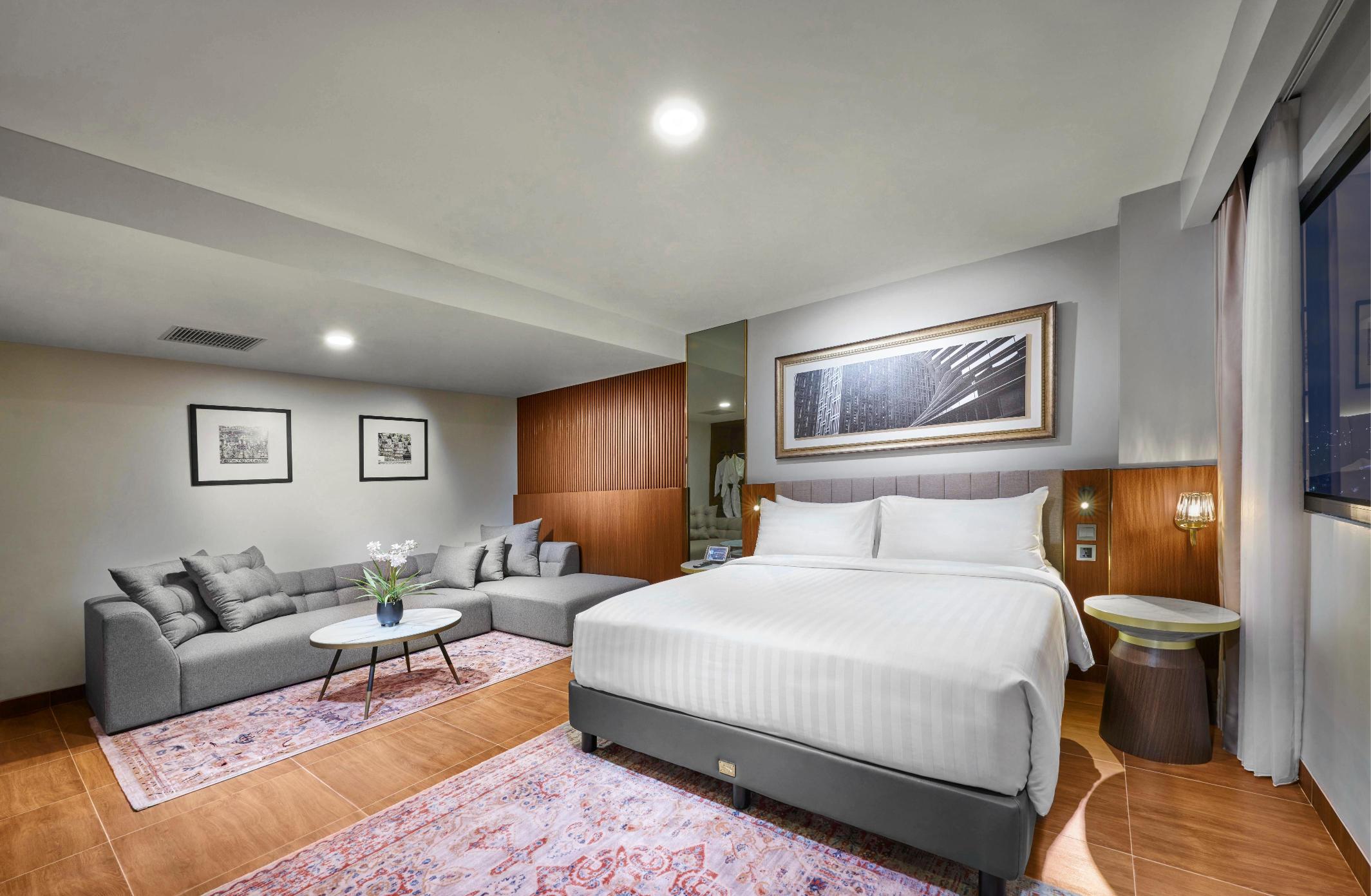 Alana Suite