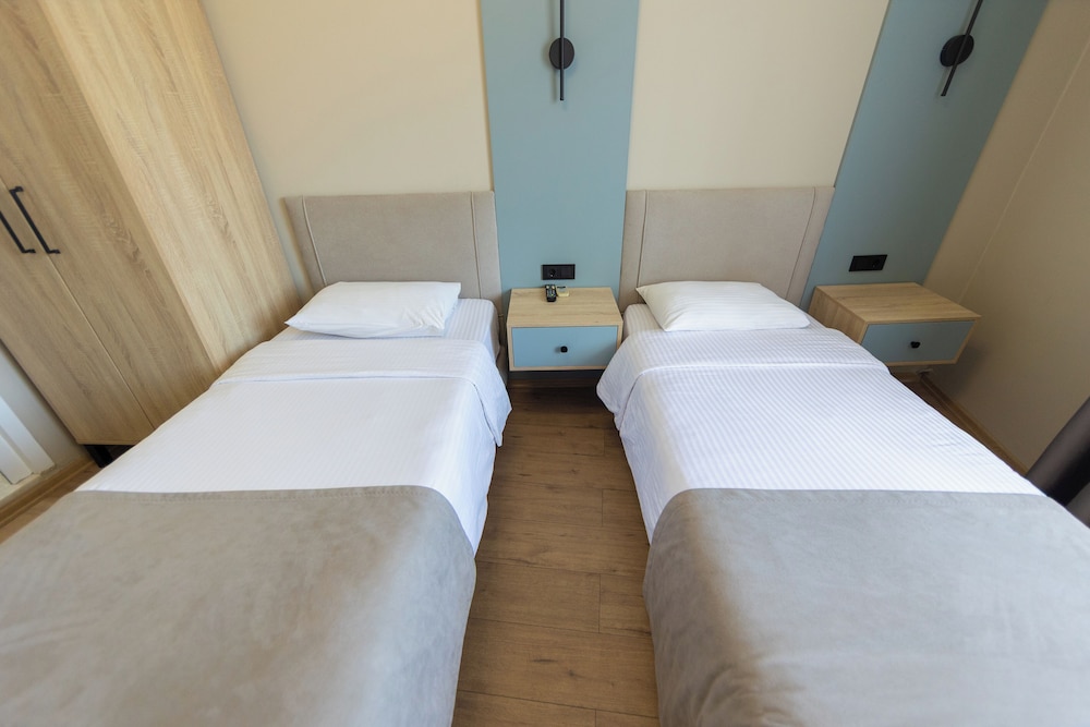 Otel 57 9/50