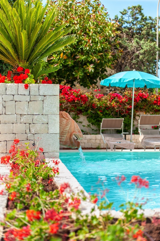 Acacia Palace - Adults Only 9/50