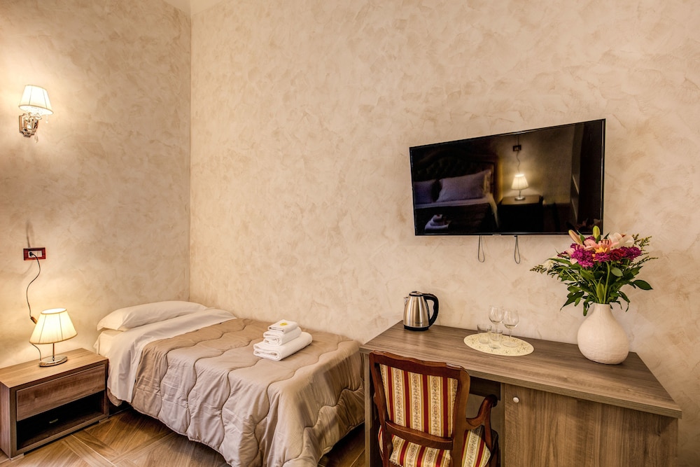 Amici Guesthouse 25/40