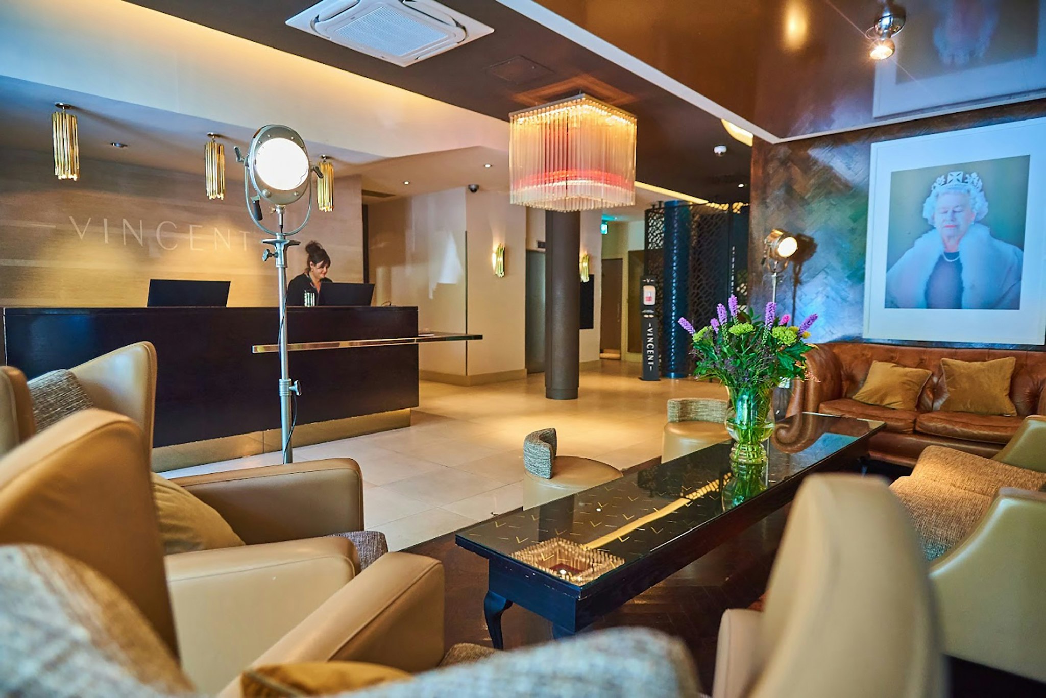 The Vincent Hotel 26/43