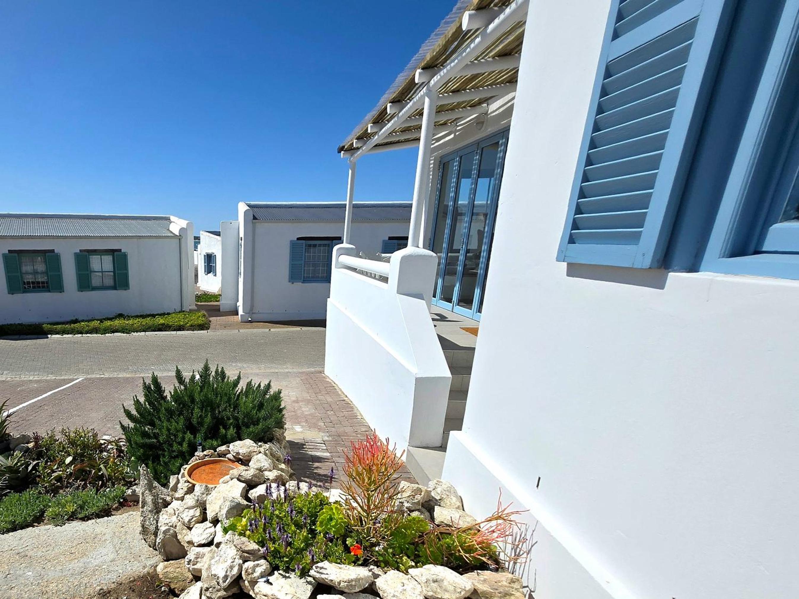 Flamink Beach View Cottage in Paternoster 4/50