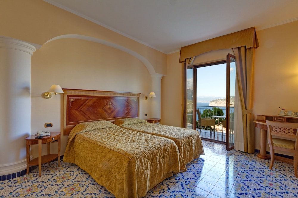 Grand Hotel President 17/69
