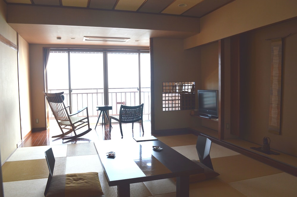 New Kankai Tenku Hotel Kairo 36/54