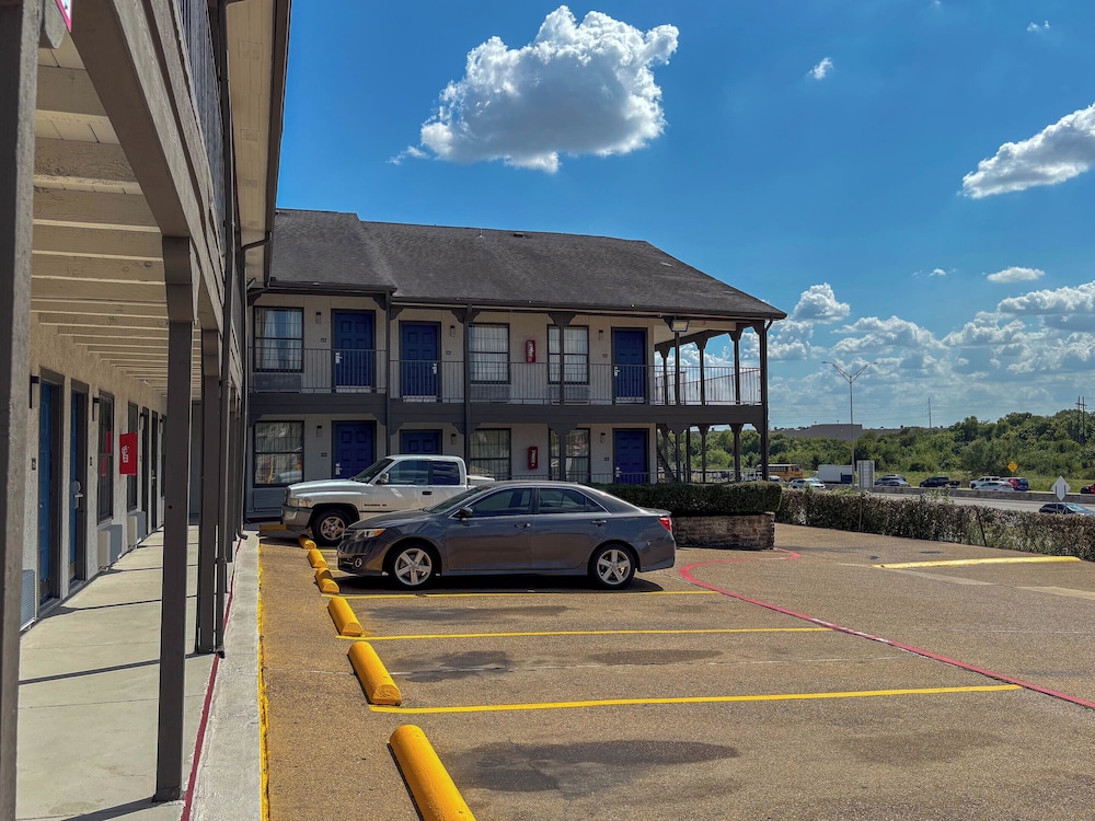 Studio6 Suites Mesquite, TX – Gross Rd 58/67