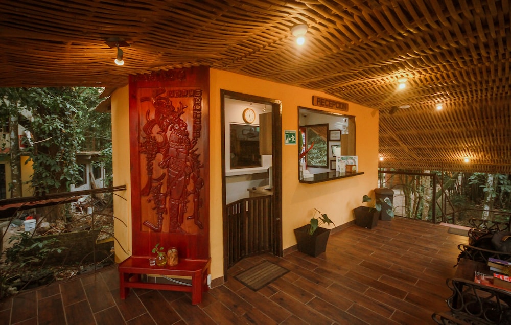 Kin Balam Cabanas 6/68