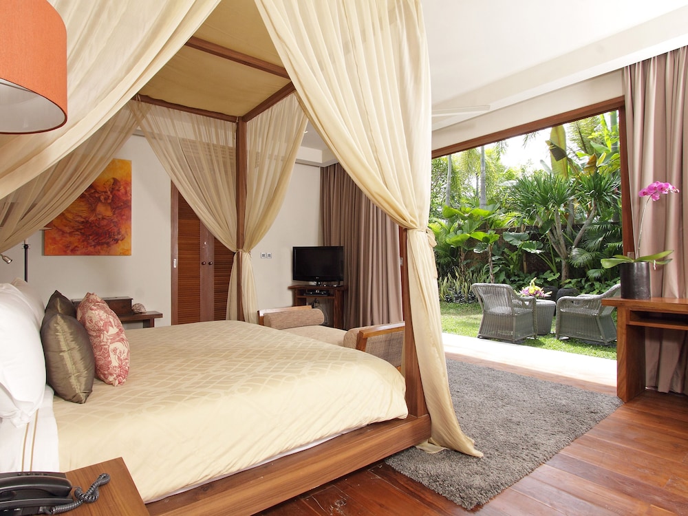 Dea Villas 18/50