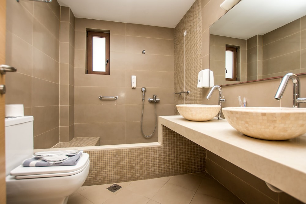 Dali Luxury Rooms 44/50