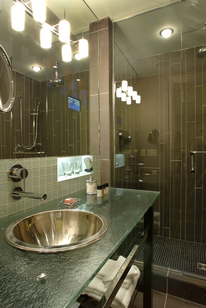 Shaw Club Hotel Spa 30/50