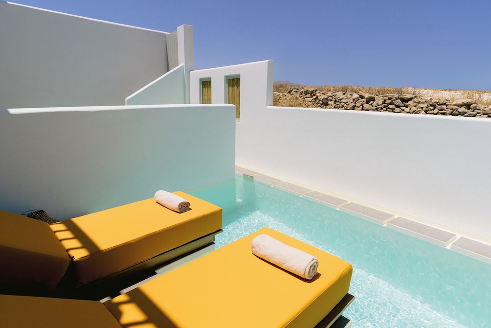 Mr & Mrs White Paros Suites & More 23/36