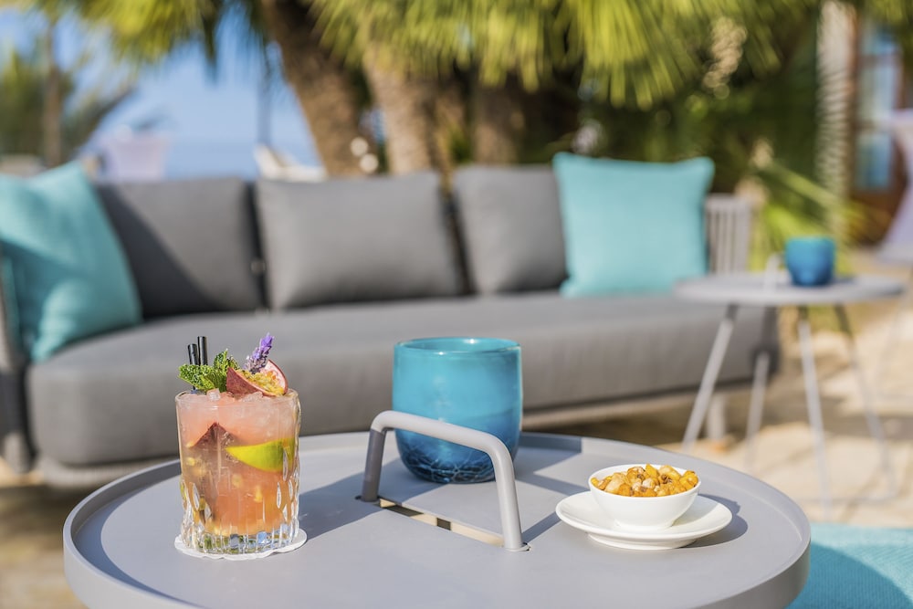 Carrossa Hotel Spa Villas 50/62