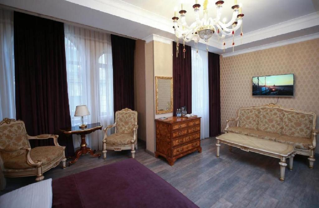 West Inn Hotel Baku 56/59