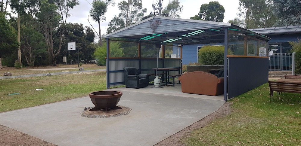 GRAMPIANS VIEW COTTAGES AND UNITS 9/64