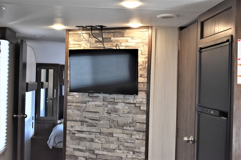 Grand Canyon RV Glamping 69/81