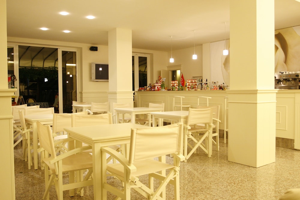 Hotel Sport & Residenza 44/51