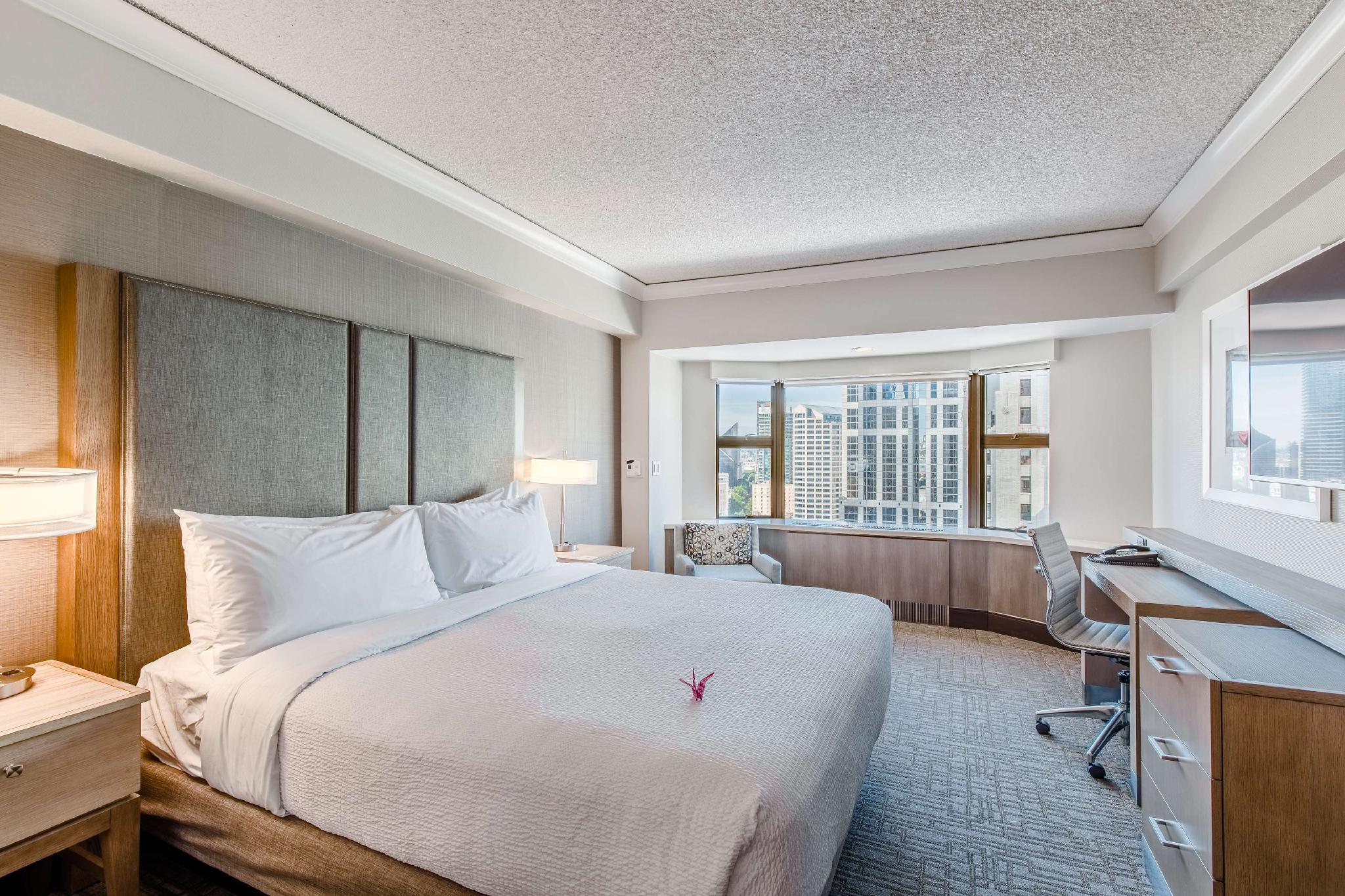 Coast, King Bed, Accessible