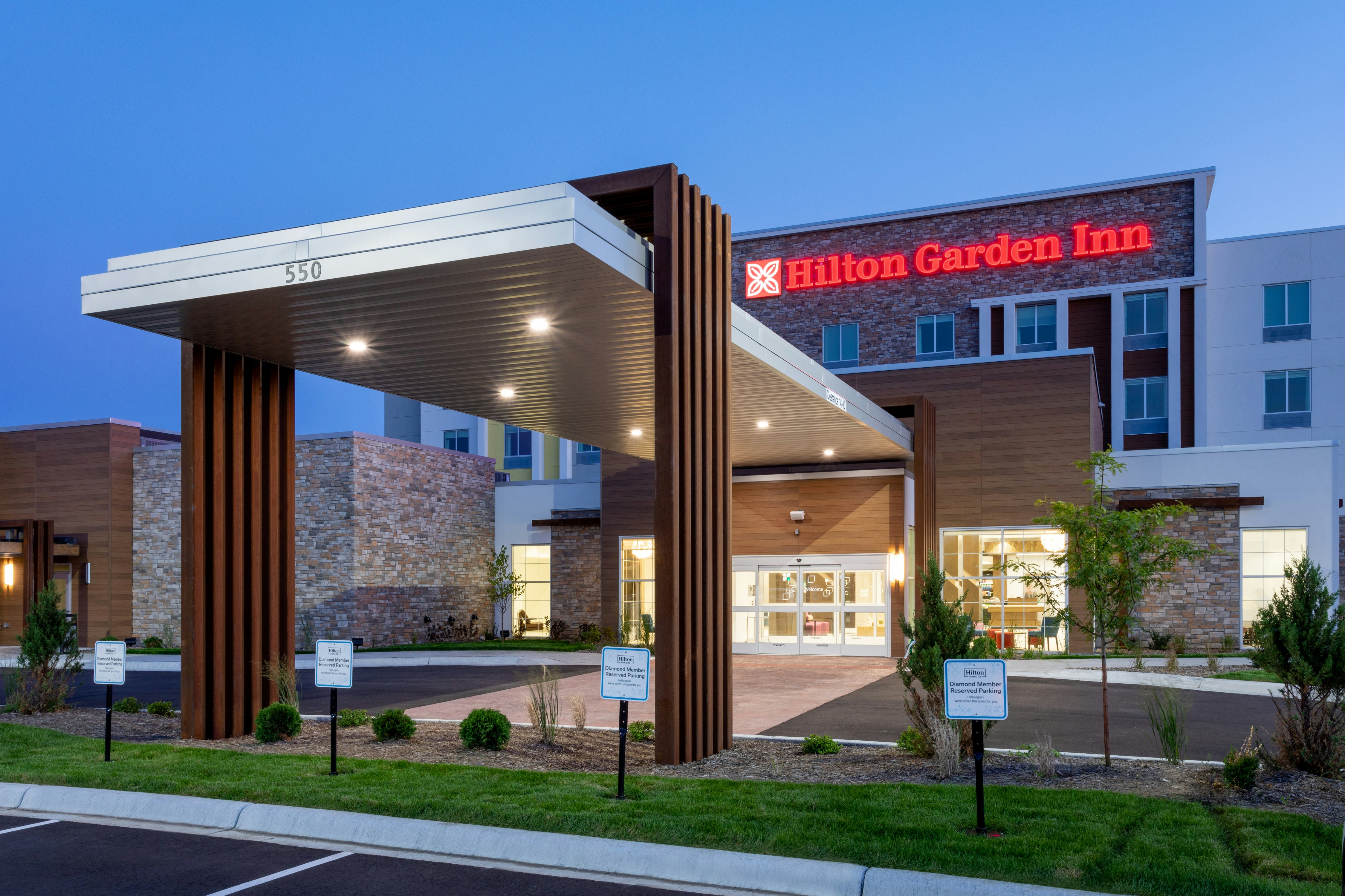 Hilton Garden Inn St. Cloud, MN 2/34