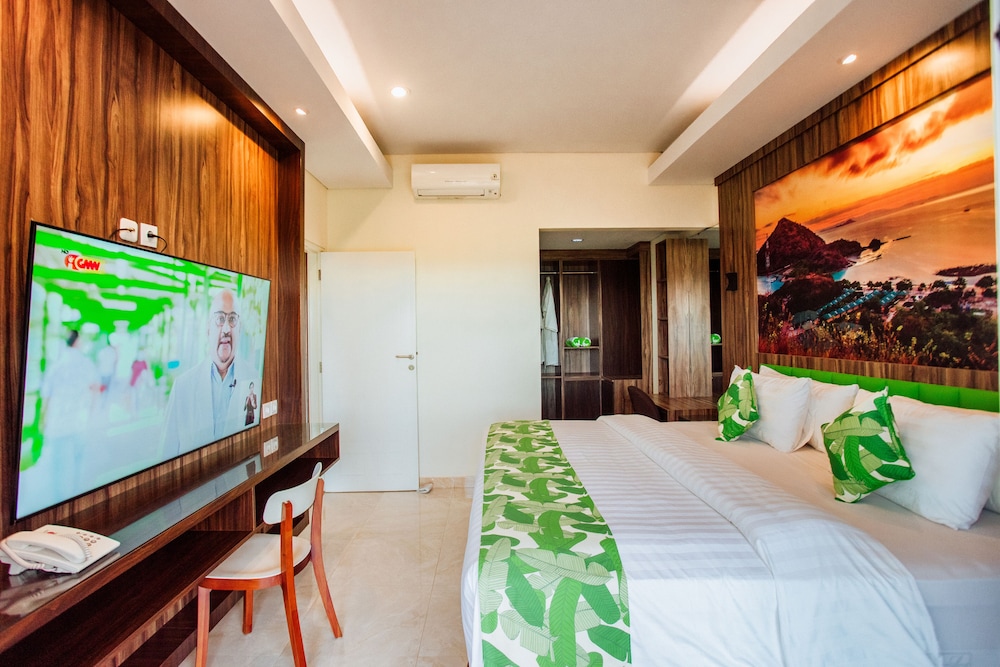 PREMIER, SUITE, OCEAN VIEW