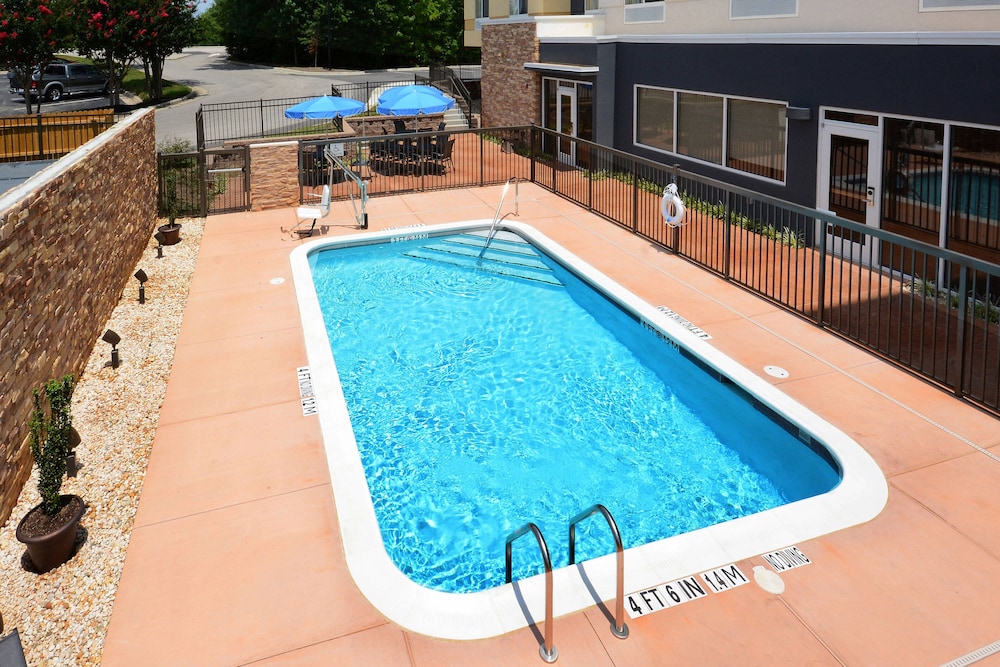 Fairfield Inn & Suites By Marriott Raleigh Capital Blvd./I-540 1/49