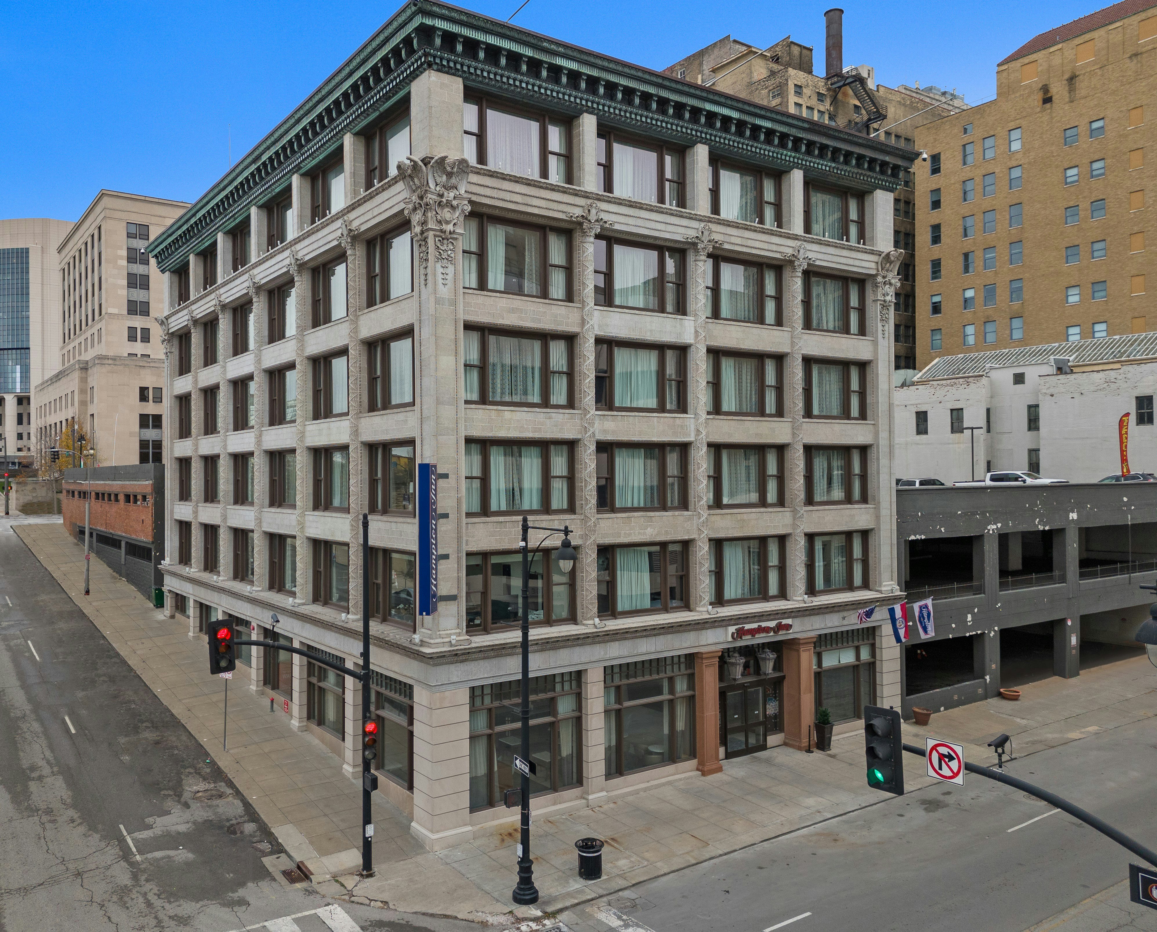 Hampton Inn Kansas City/Downtown Financial District 31/32