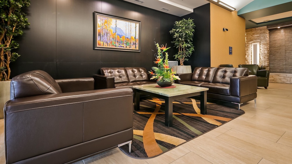 Best Western Plus Drayton Valley All Suites 34/41