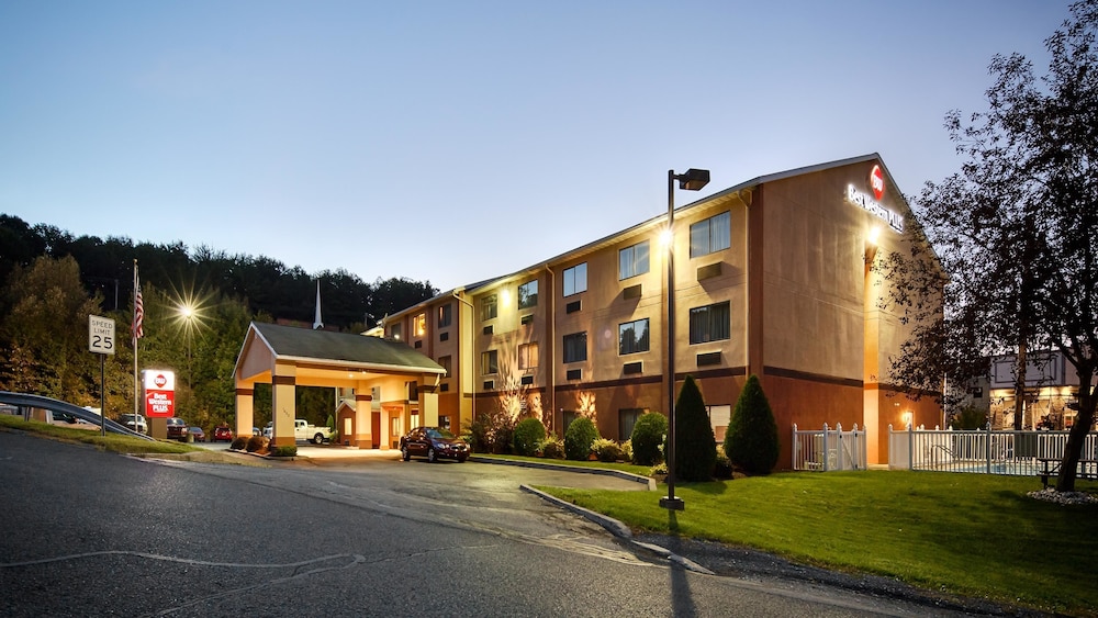 Best Western Plus Executive Inn 2/29