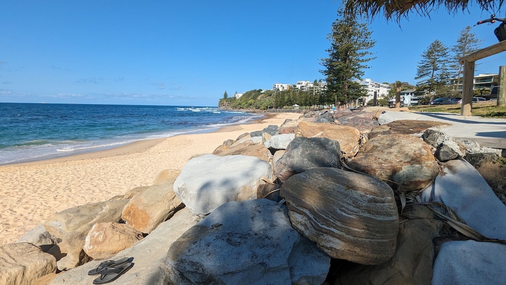 Moffat Beach Motel 51/62
