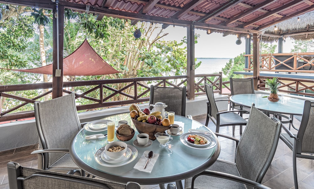 Zelune Luxury Lagoon Resort Bacalar Adults Only 61/81