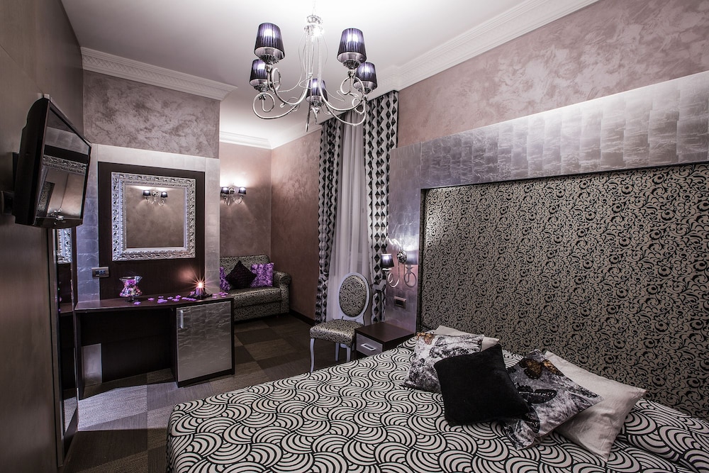 Hotel Romano 6/60