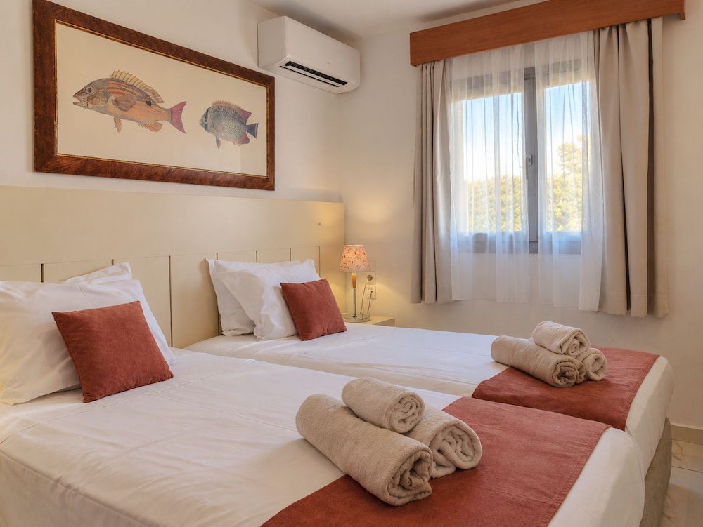 Elounda Residence Resort & Waterpark 15/50