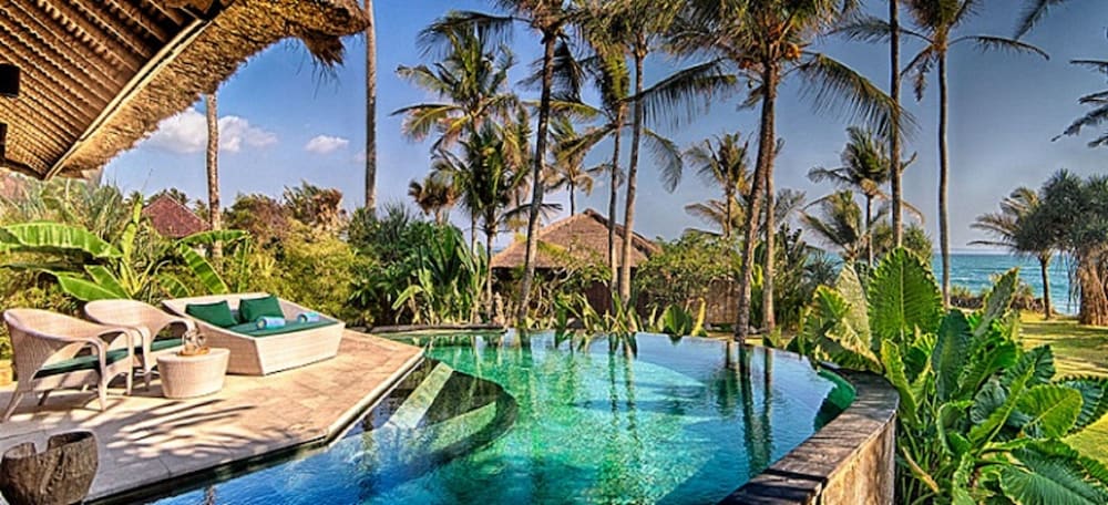 Sejuk Beach Villas 45/50
