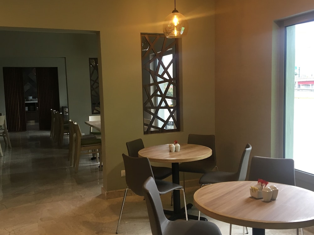 Wyndham Garden Monterrey Valle Real 25/41