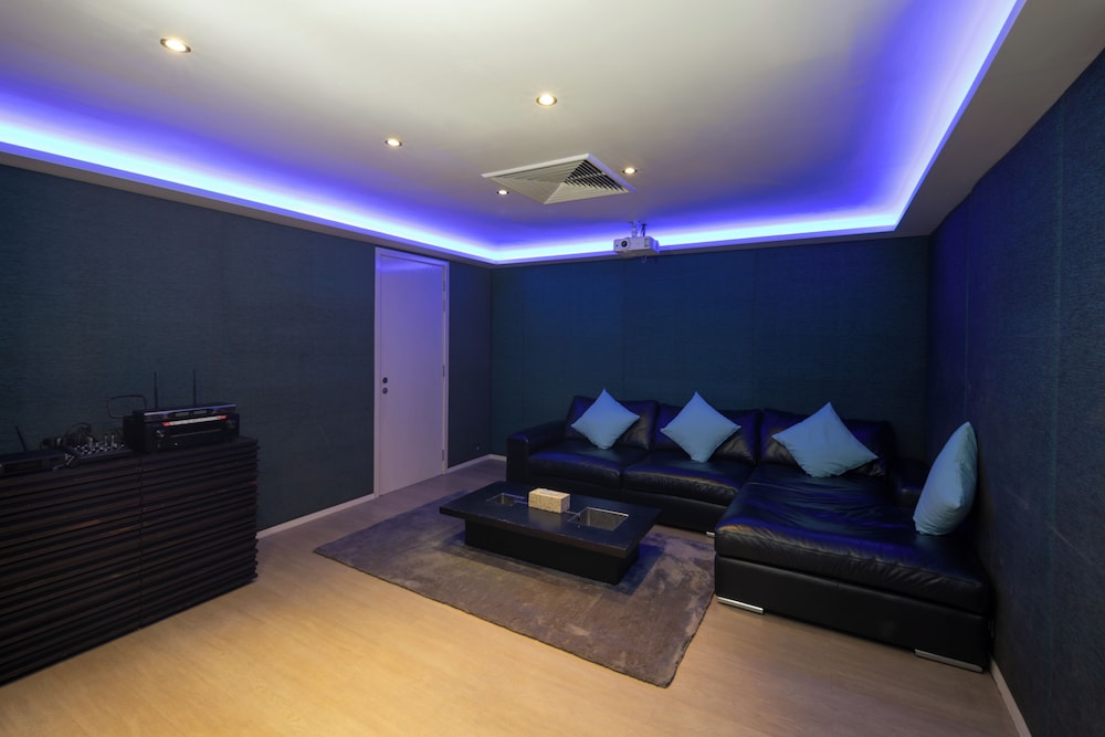 Bluesiam Villa 25/50