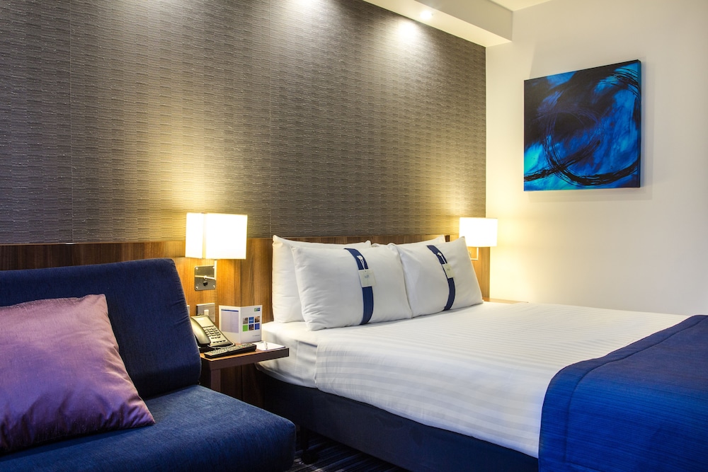 Premier Inn London Fulham 19/69