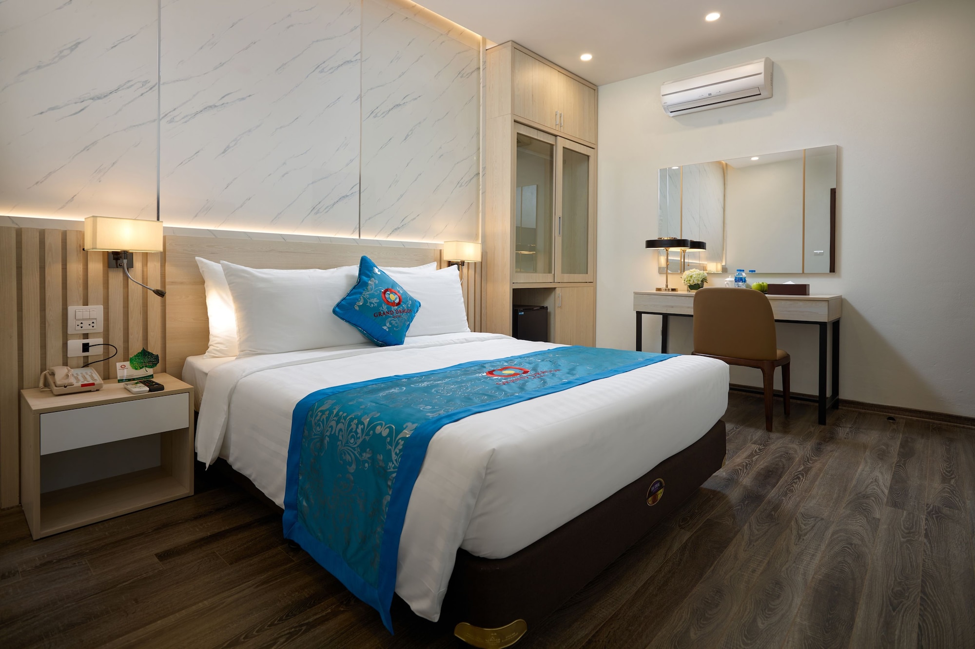 BASIC, DOUBLE OR TWIN BED