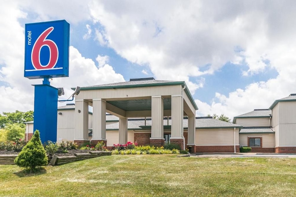 Motel6 Georgetown, KY - Lexington North 38/51