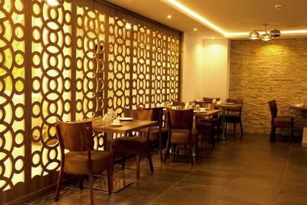 Sofi Hotel 16/17