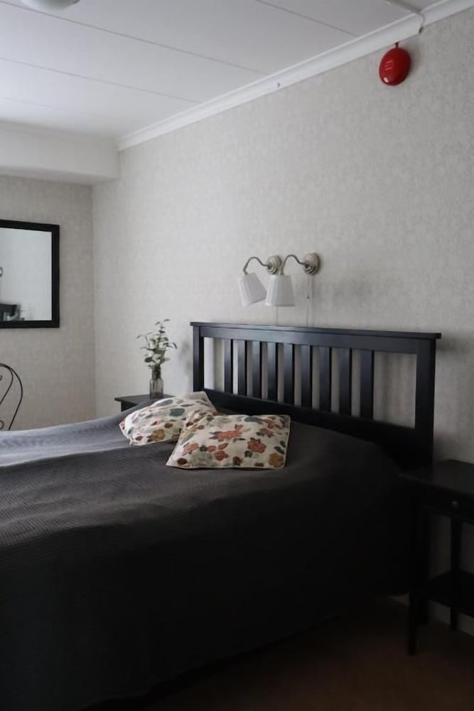 Stf Hostel Mariestad 36/50