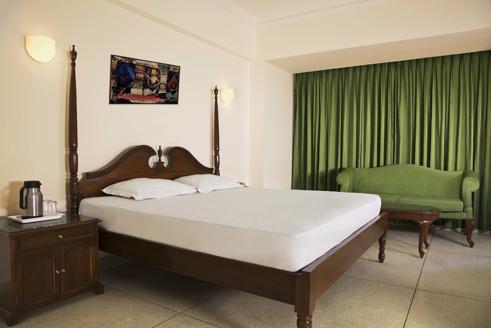 EXECUTIVE, DOUBLE BED