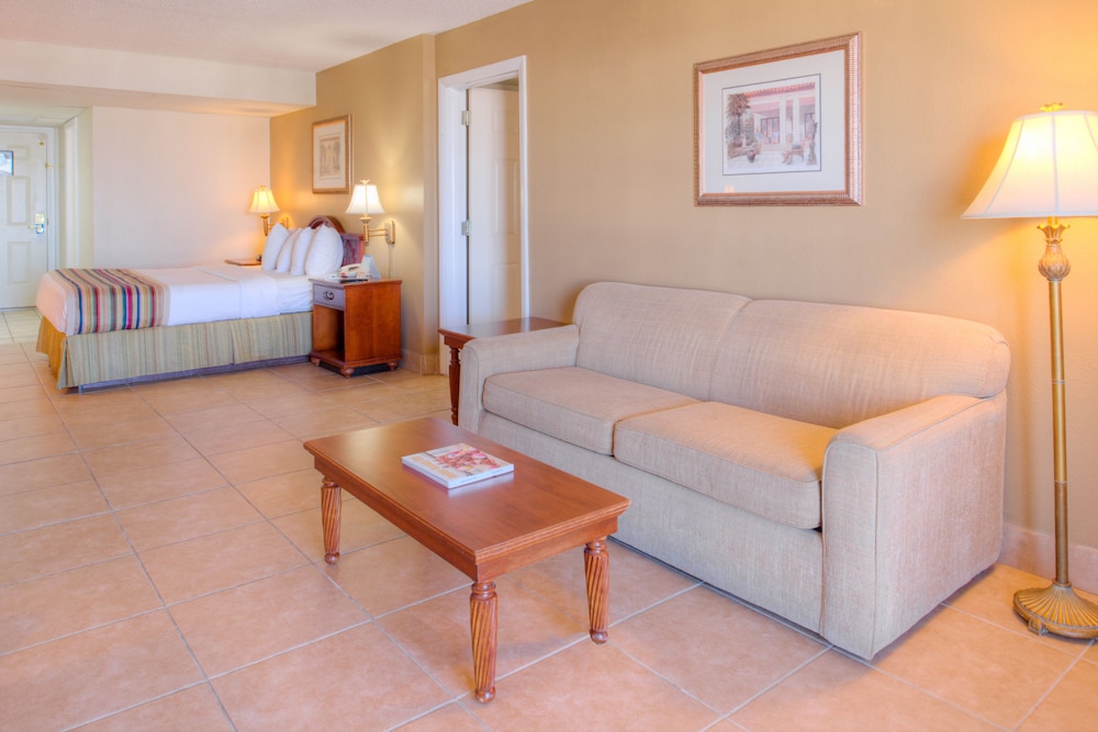 Paradise Plaza Inn 33/42