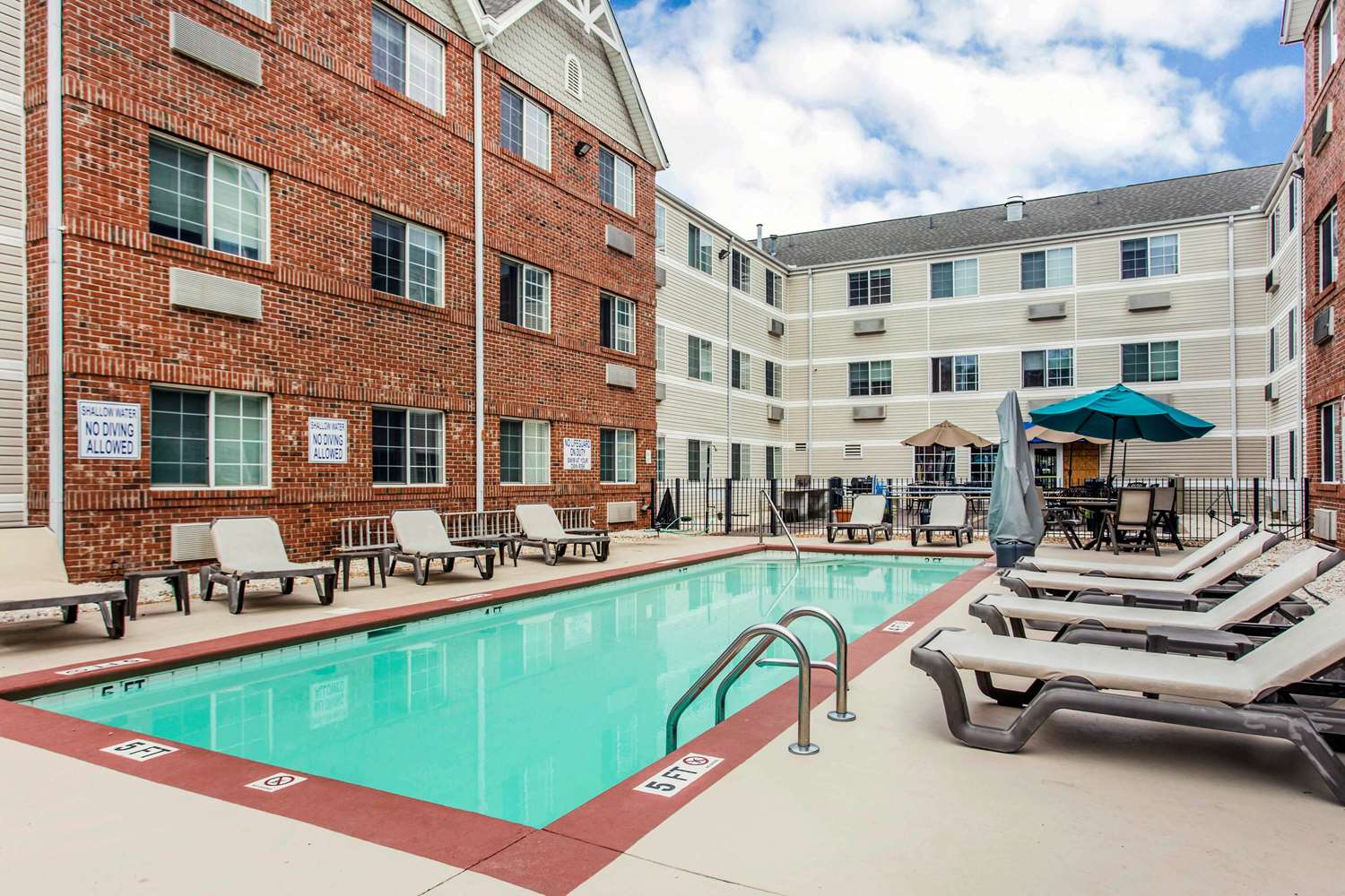 Mainstay Suites Greenville Airport 11/13