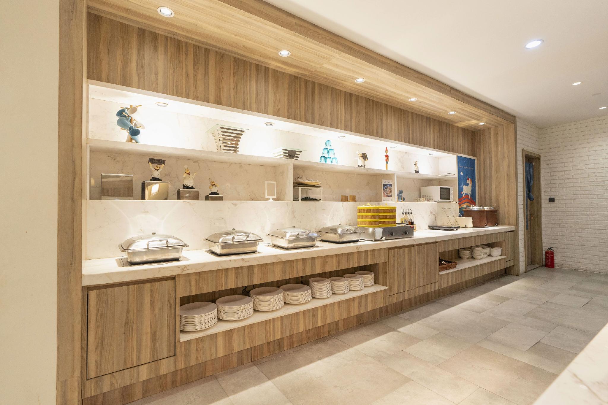 Hanting Hotel (Nanjing Xinjiekou Center) 7/31