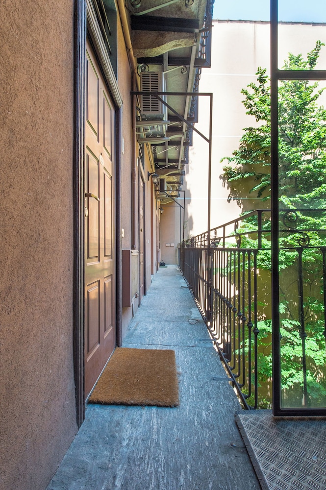 Brera Apartments In Moscova 66/70