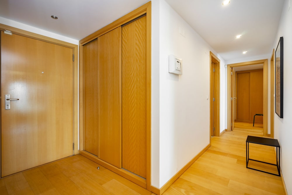 Panoramic Living 28/50