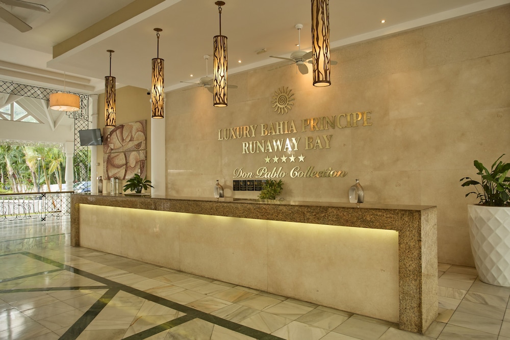 Bahia Principe Escape Runaway Bay 16/70