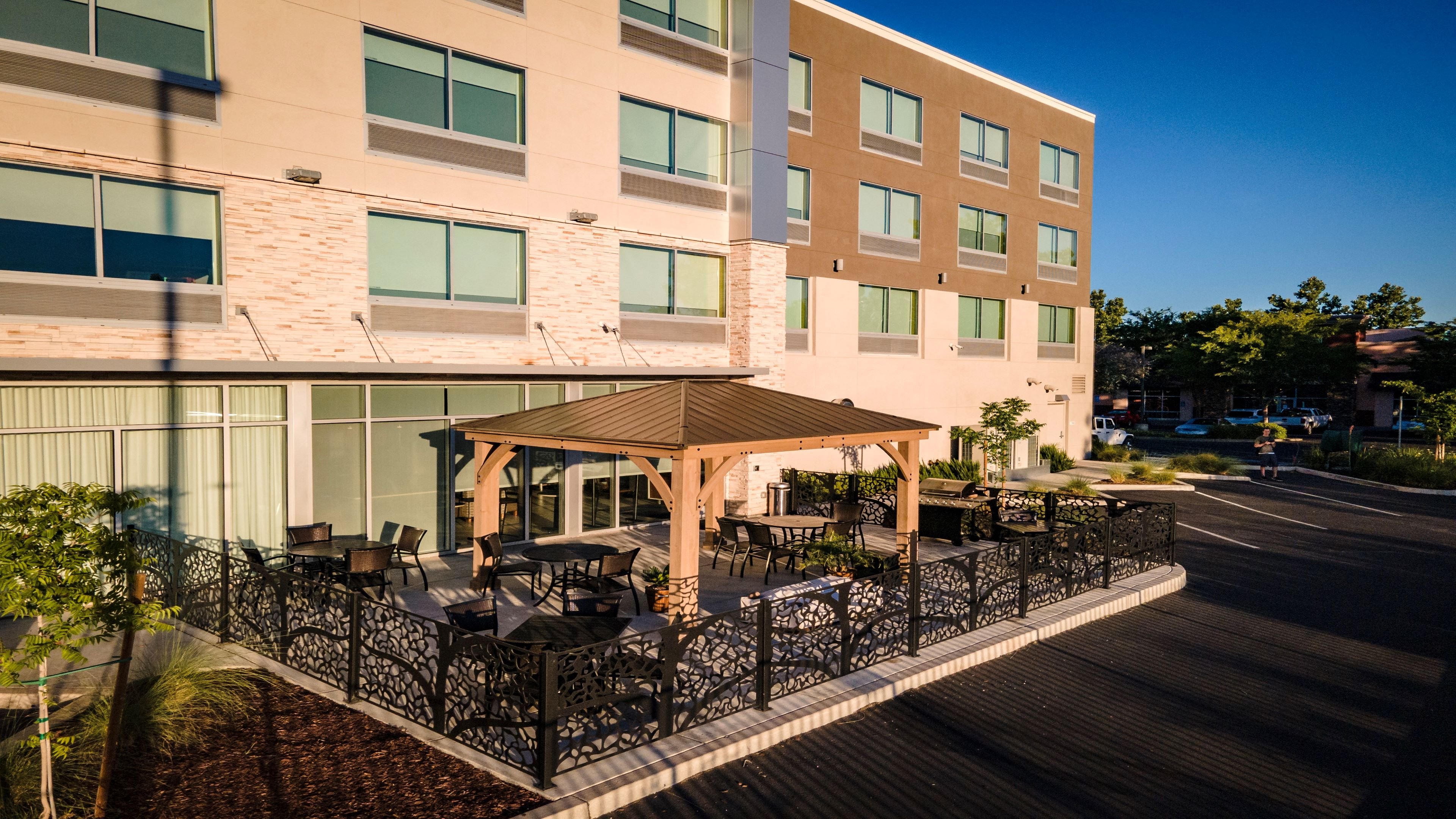 Holiday Inn Express and Suites Chico an IHG Hotel — foto 2