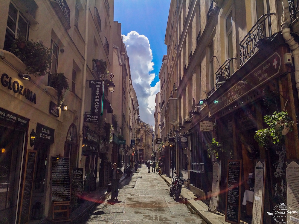 Hotel Victoire & Germain 50/54