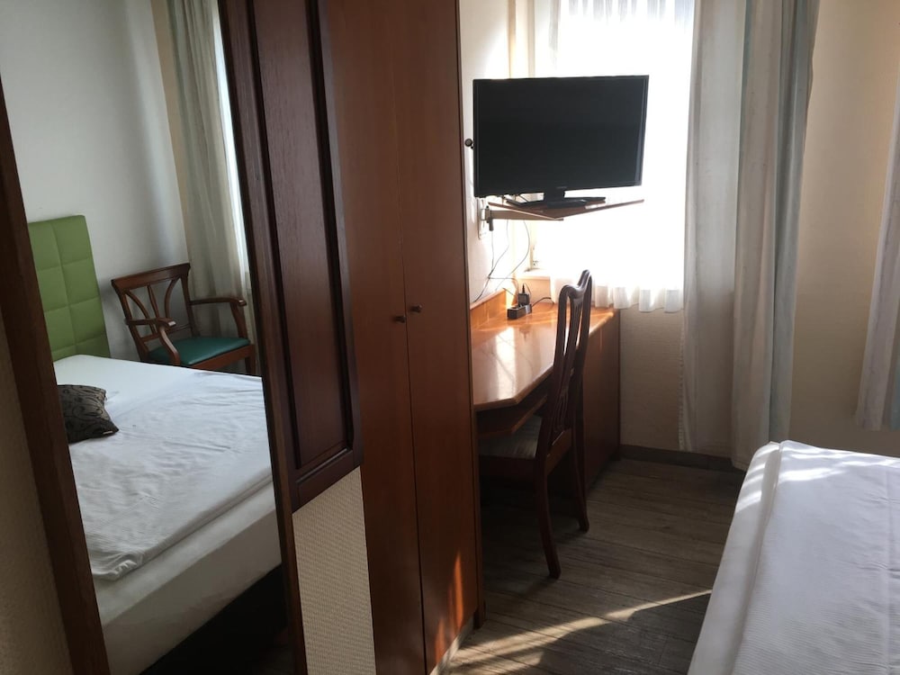 Hotel Alt Düsseldorf 13/34