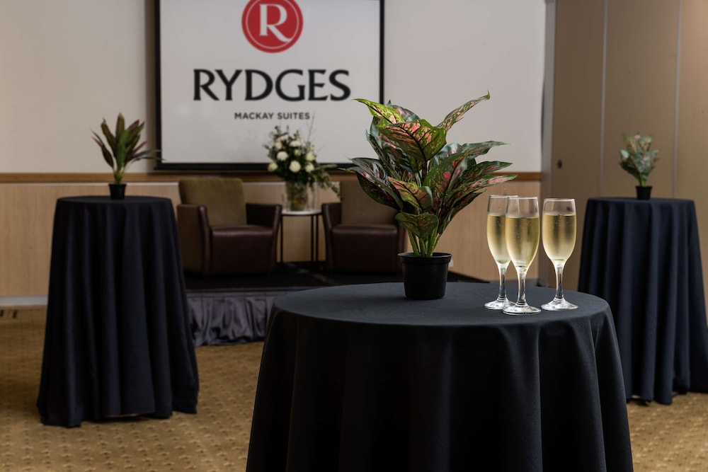 Rydges Mackay Suites 23/37