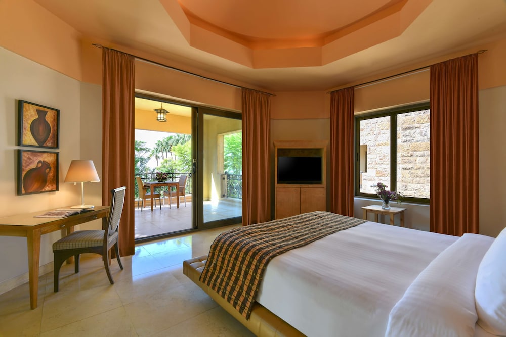Kempinski Hotel Ishtar Dead Sea 30/78